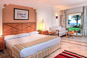 Continental Plaza Beach Resort