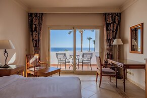 Continental Plaza Beach Resort