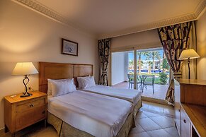 Continental Plaza Beach Resort