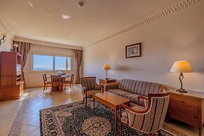 Continental Plaza Beach Resort