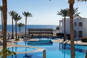 Continental Plaza Beach Resort