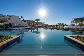 Continental Plaza Beach Resort
