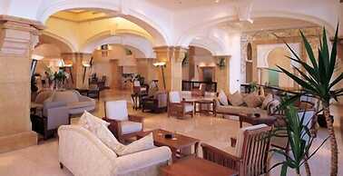 Continental Plaza Beach Resort