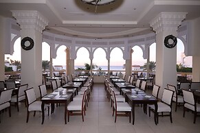 Continental Plaza Beach Resort