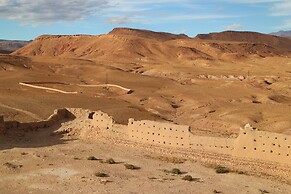 Camp Adounia
