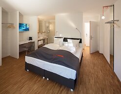 V-Hotel