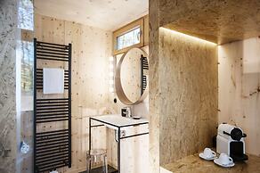 V-Hotel
