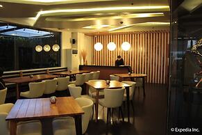 One Vittoria Hotel