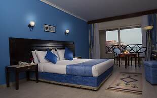Blue House Hotel
