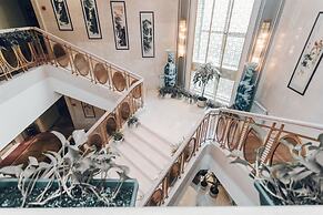 Soluxe Hotel Almaty