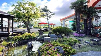 Jeju Feel House
