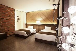 Cs Premier Hotel