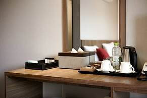 Cs Premier Hotel