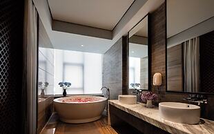 Palm Spring Hotel