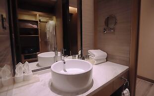 Palm Spring Hotel