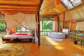 Malakai Eco Lodge