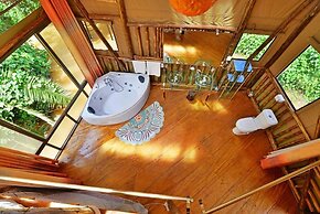 Malakai Eco Lodge