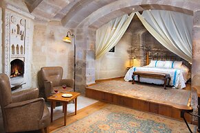 Terra Cave Hotel