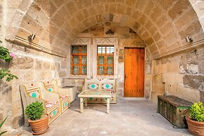 Terra Cave Hotel