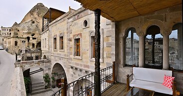 Terra Cave Hotel