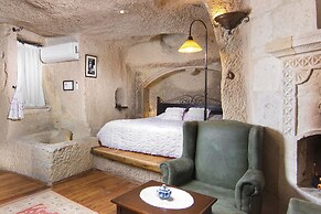 Terra Cave Hotel