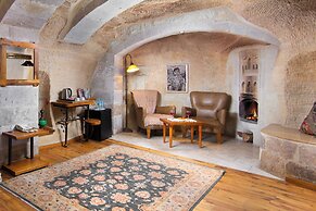 Terra Cave Hotel