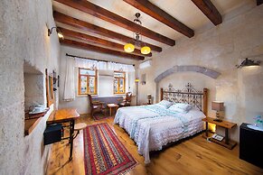 Terra Cave Hotel