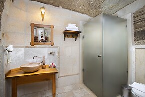 Terra Cave Hotel