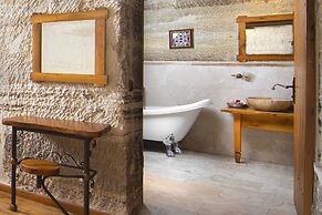 Terra Cave Hotel