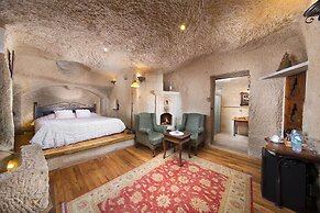 Terra Cave Hotel