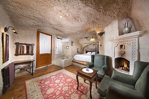 Terra Cave Hotel