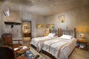 Terra Cave Hotel