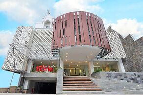 Tickle Hotel