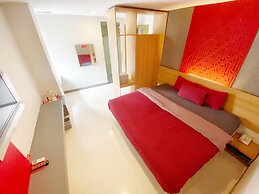 Tickle Hotel