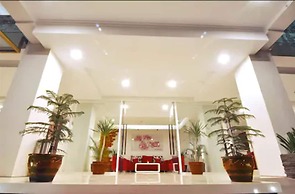 Tickle Hotel