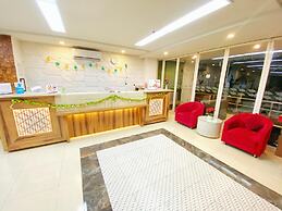Tickle Hotel