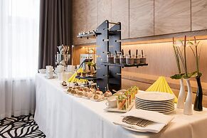 Holiday Inn Dresden - Am Zwinger by IHG