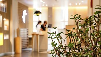 Holiday Inn Dresden - Am Zwinger by IHG