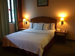 Hotel DeLeeton
