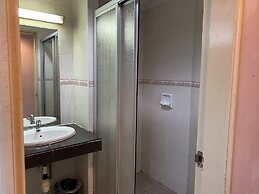 Hotel DeLeeton