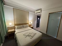 Hotel DeLeeton