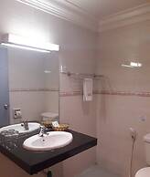 Hotel DeLeeton