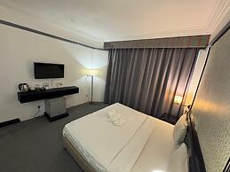 Hotel DeLeeton
