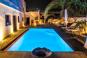 Santorini Heritage Villas & Mansions
