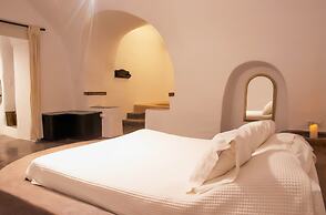Santorini Heritage Villas & Mansions