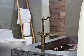 Cambana d'Angkor Suites