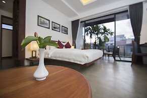 Solitaire Damnak Villa Hotel