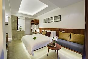 Solitaire Damnak Villa Hotel