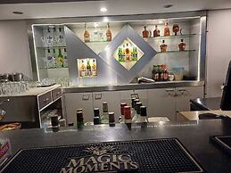 Marina Inn