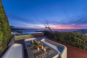 Oia Sunset Villas